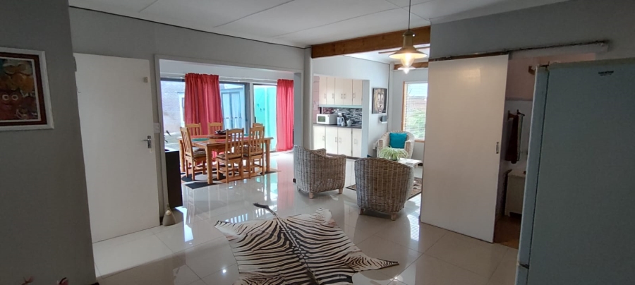 4 Bedroom Property for Sale in Stilbaai Wes Western Cape